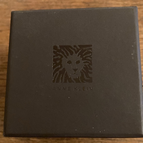 Anne Klein Women's Watch NWT/NIB - Picture 7 of 9